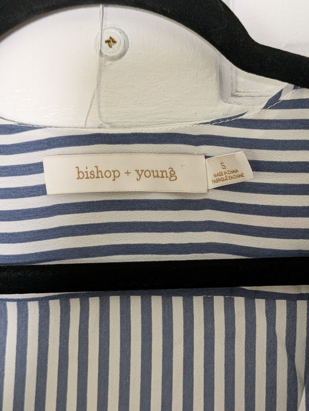 Bishop + Young Blue & White Stripe Wrap Blouse Size Small - Picture 3 of 4